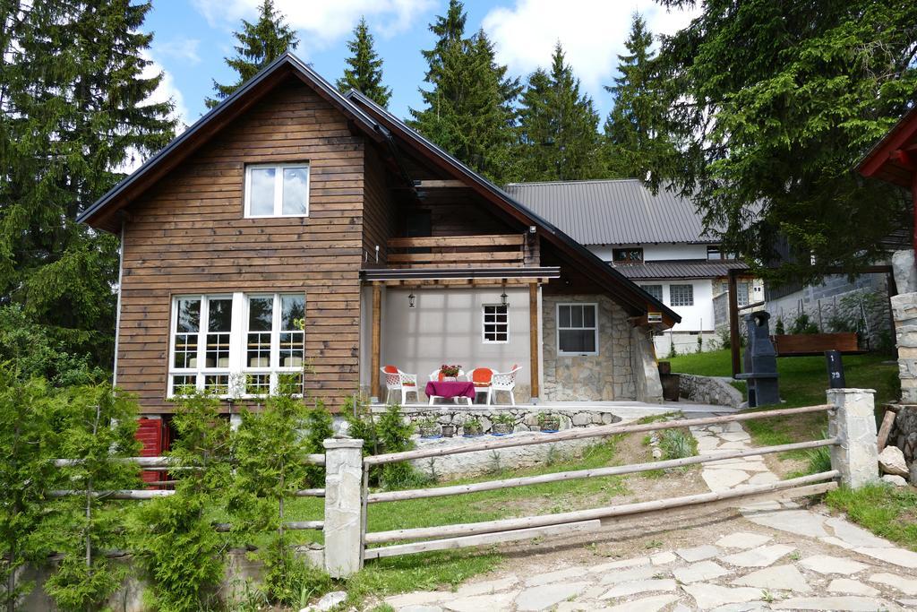 Chalet House Vlasic